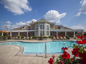 Resort Style Lake View Pool
